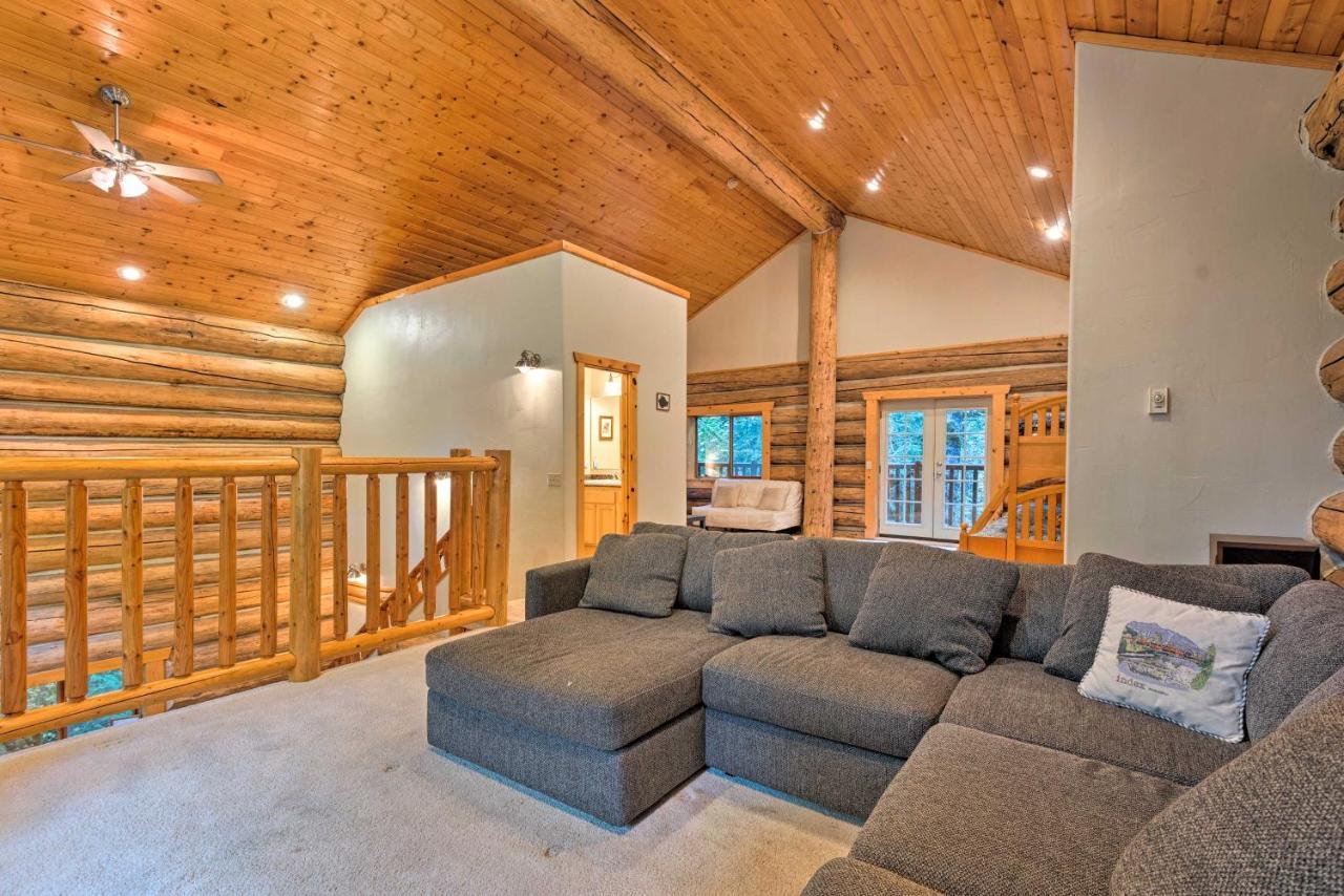 Riverfront Gold Bar Log Cabin Near Stevens Pass! Luaran gambar