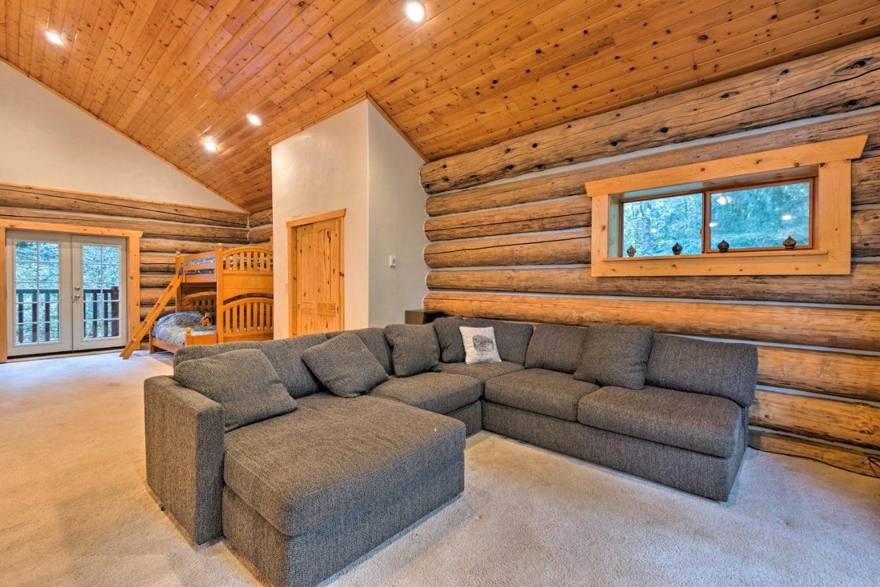 Riverfront Gold Bar Log Cabin Near Stevens Pass! Luaran gambar