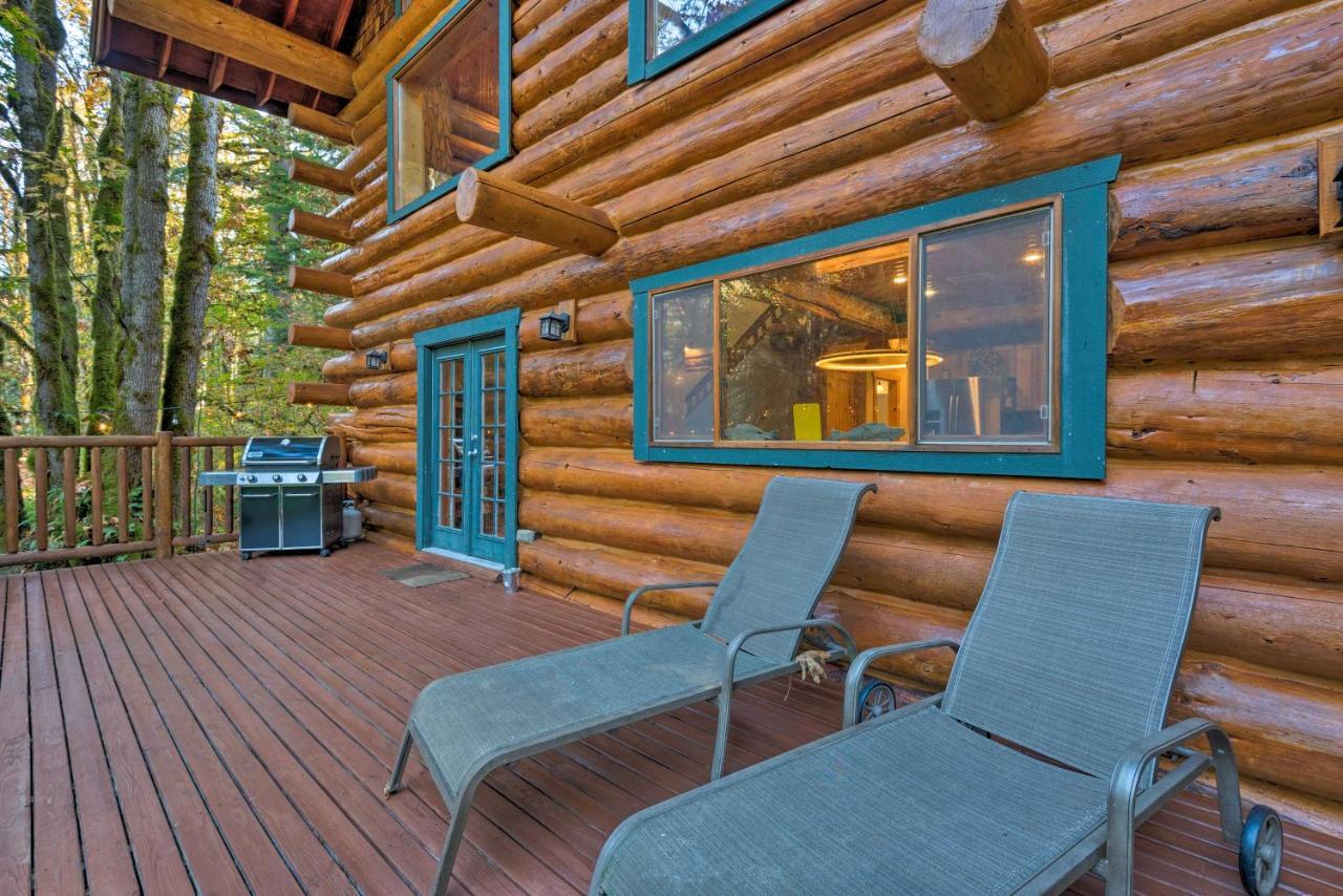 Riverfront Gold Bar Log Cabin Near Stevens Pass! Luaran gambar